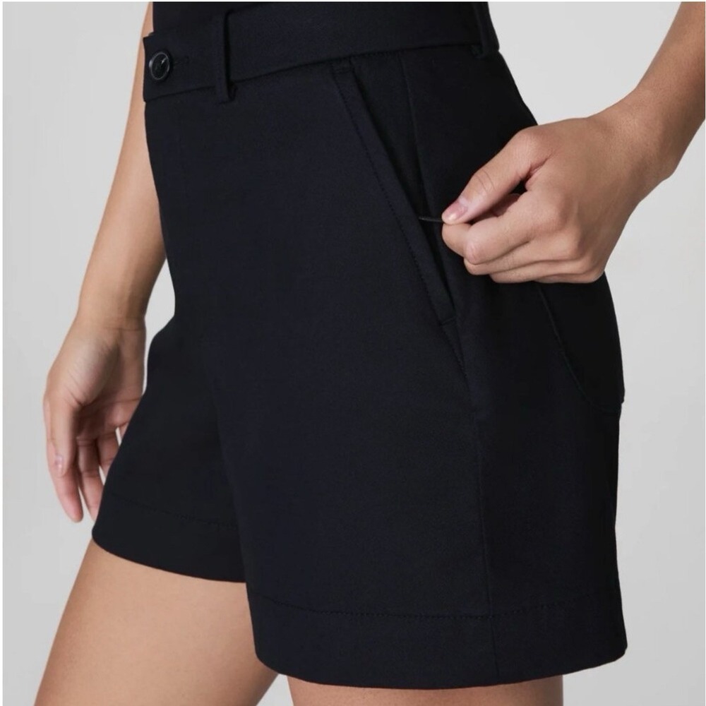 SPANX super Smooth Stretch Twill Shorts In Black Sz XS NWT - Picture 2 of 9